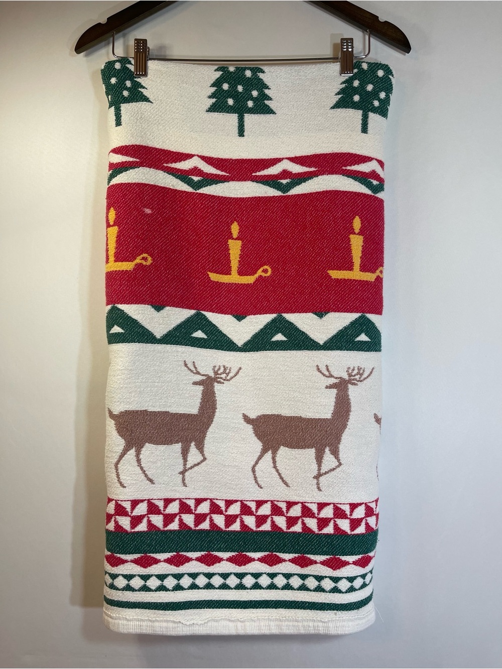 Vintage Woven Tapestry Throw Blanket Cotton Christmas Theme and Colors 58”x45”